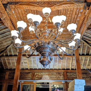 Lampu robyong