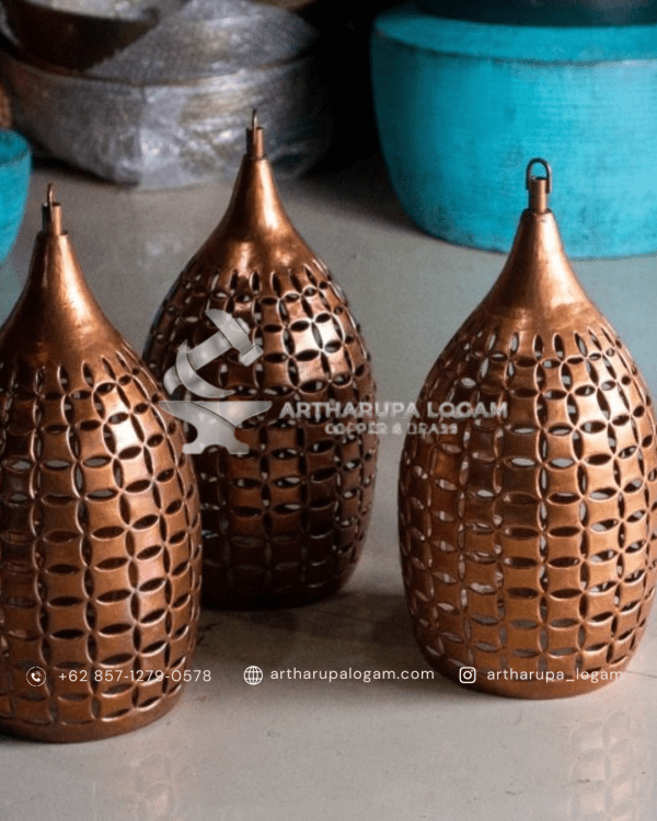 Lampu hias tembaga berbentuk unik