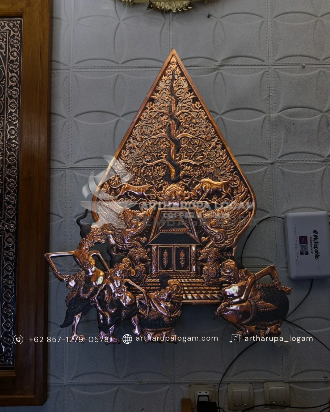 gunungan wayang tembaga buatan Artharupa