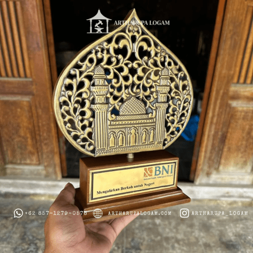 Souvenir logam custom by Artharupa logam