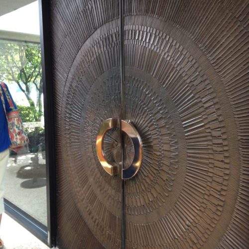 pintu tembaga