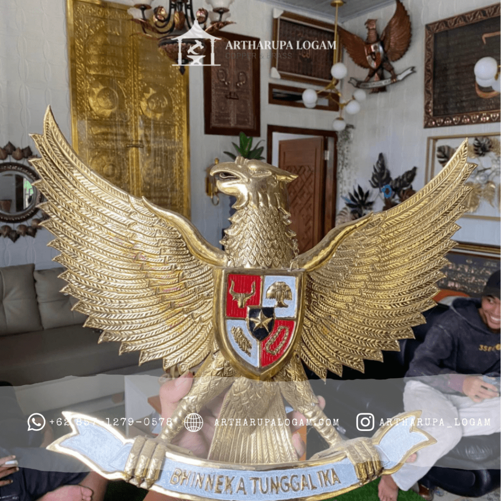 garuda tembaga kuningan