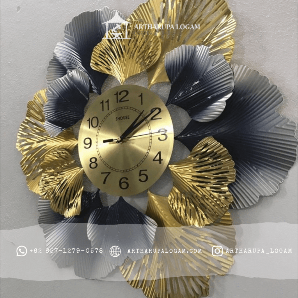 jam dinding kuningan