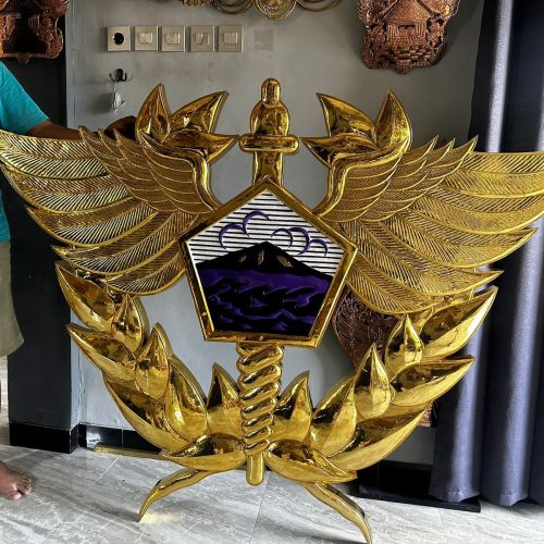 Logo tembaga kuningan