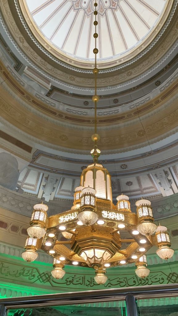 lampu maroko kuningan